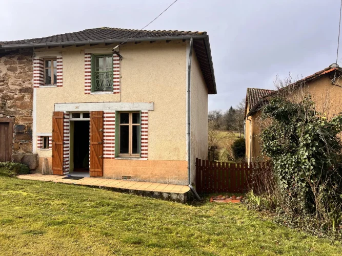 2-Bed Village House with Convertible Attic and Garden in Champsac