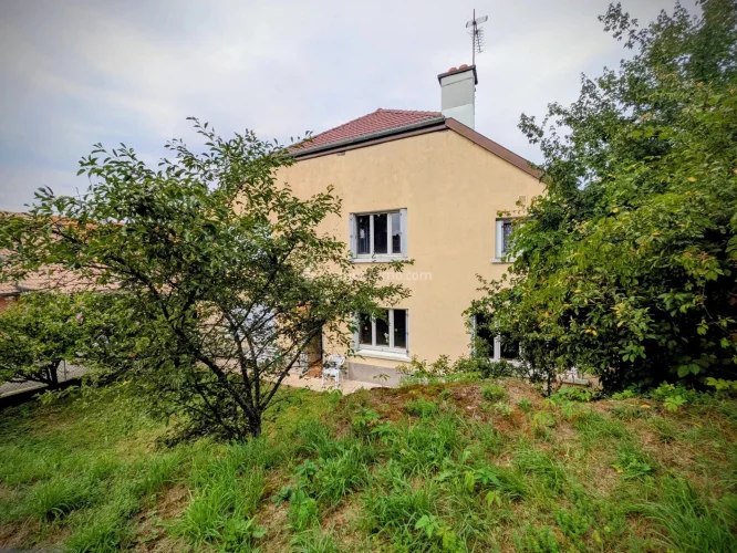 Family Home photo 2
