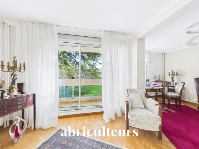 4-Room Apartment - Impeccable Condition - Immediate Proximity to Enghien-Les-Bains photo 4
