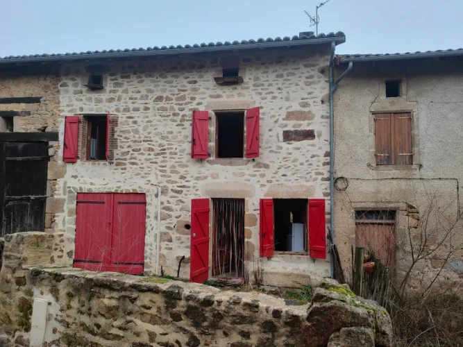 Charming Village House in Saint-Cyr, 2 Bedrooms