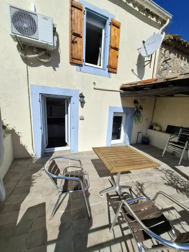 Charming Renovated Turnkey Village House with Terrace Near Carcassonne photo 3