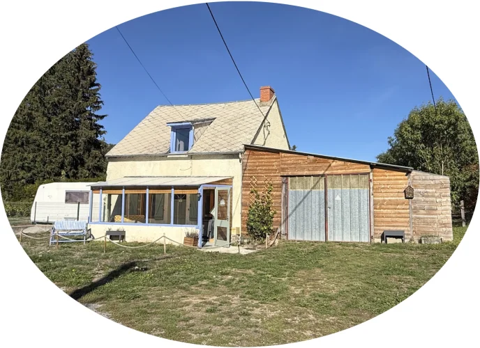 Auv 1232: Cosy, Habitable Cottage 3 km from Pionsat, 350 m²