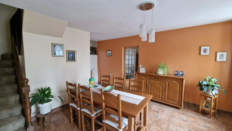 Morbihan Charming 3/ 4 Bed Well-Presented Stone Village House, Garden, Shed; Close to Bakery, Bar and a Beautiful Lak… photo 3