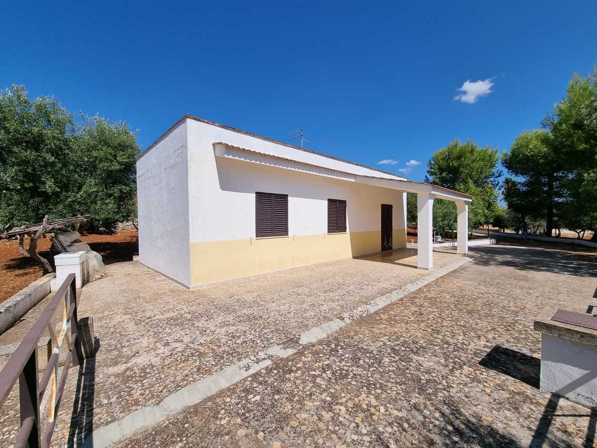 Property in Ceglie Messapica photo 4