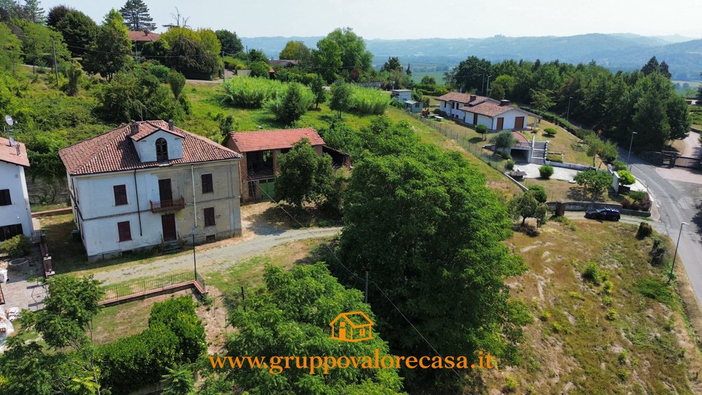 8 bedrooms house, 480 m² Acqui Terme, Alessandria (province) Montferrat photo 2