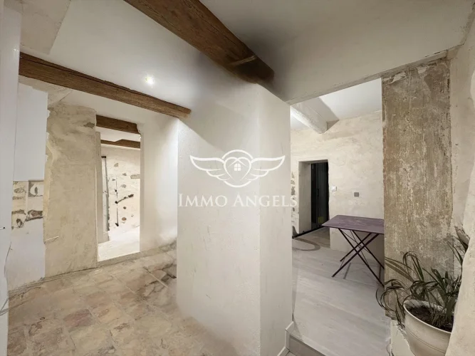 Renovated Village House about 100 m² with Terrace photo 3