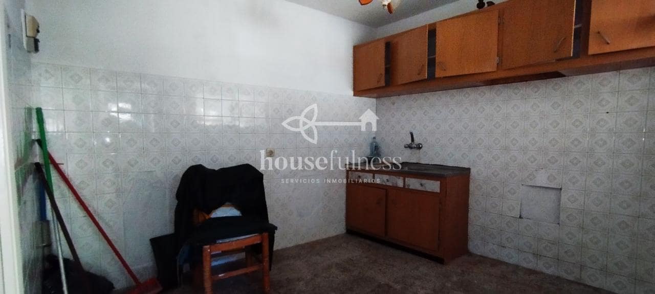 Townhouse for sale in Mugardos, A Coruña photo 4