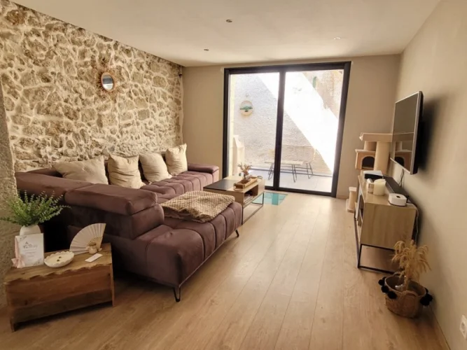 Beautiful Renovated Village House with Terraces