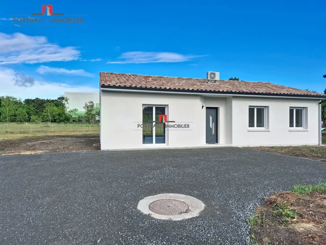 House for Sale in Saint-Yzan-De-Soudiac photo 3