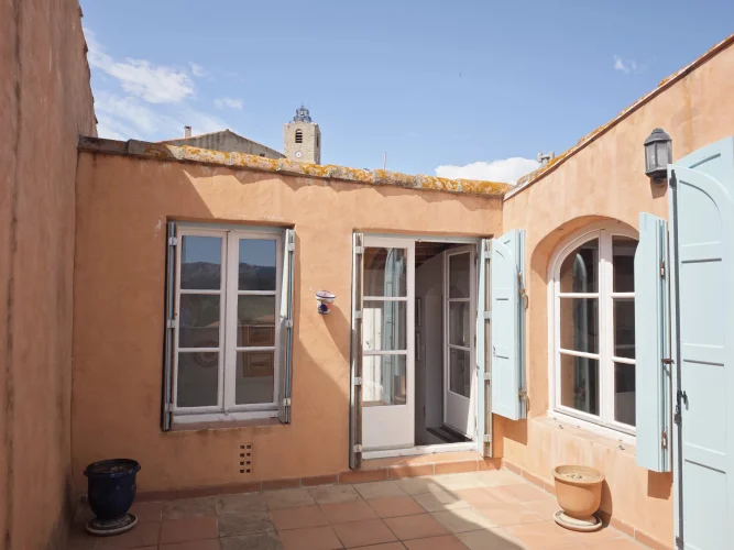 A Rather Lovely Village House with Superb Roof Terrace photo 2