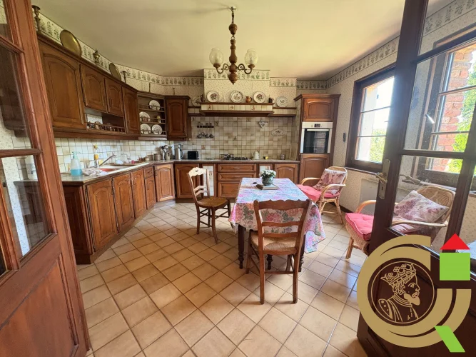 Character House photo 4