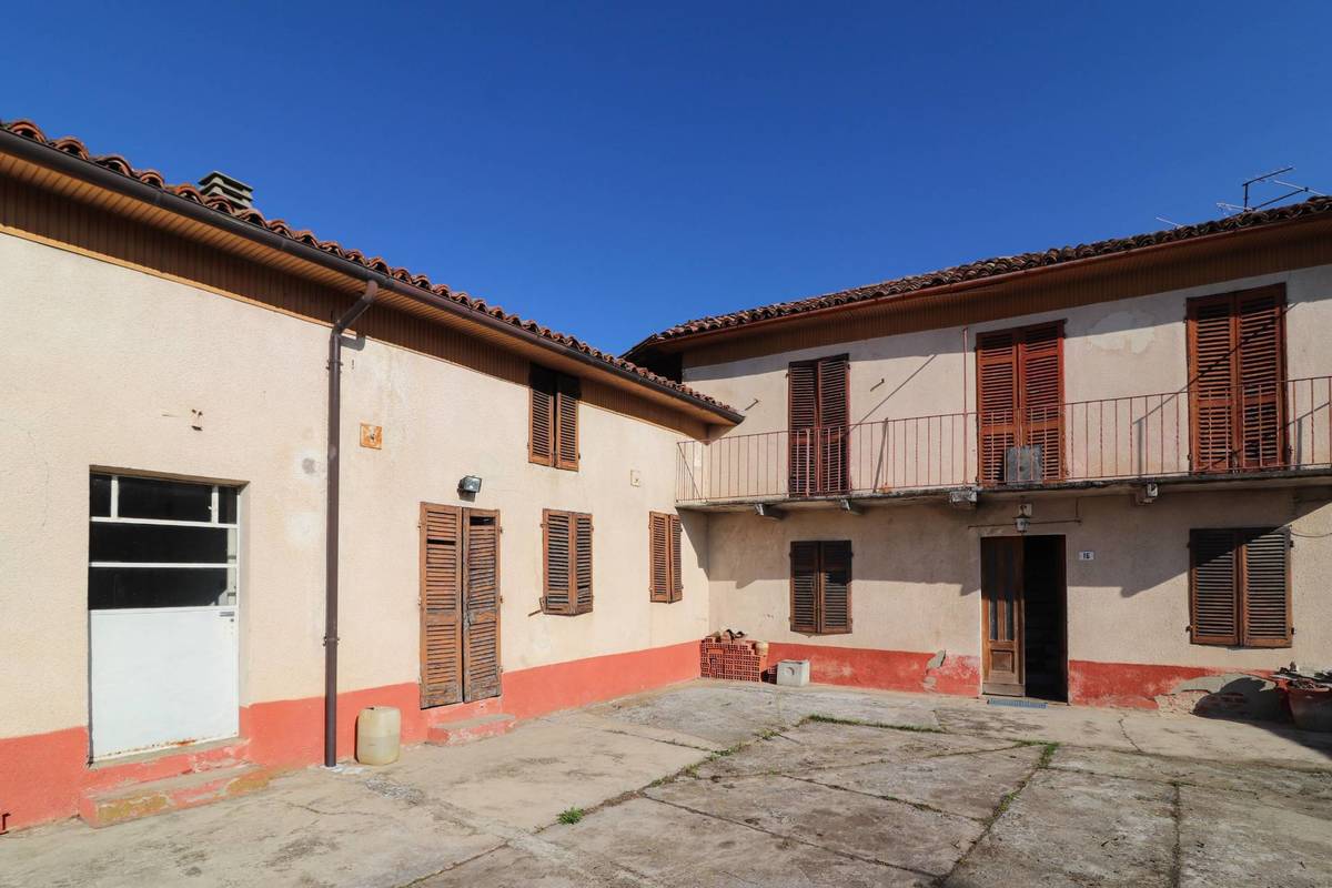 5 bedrooms country house, 230 m² Cortiglione, Asti (province) photo 4