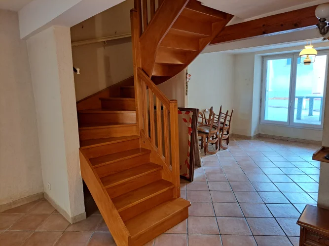House of Approximately 110 m² of Living Space with an Interio photo 2