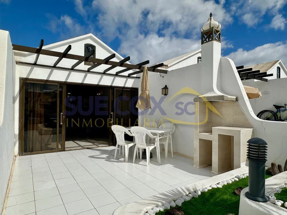 Bungalow in Costa Teguise, Lanzarote photo 3