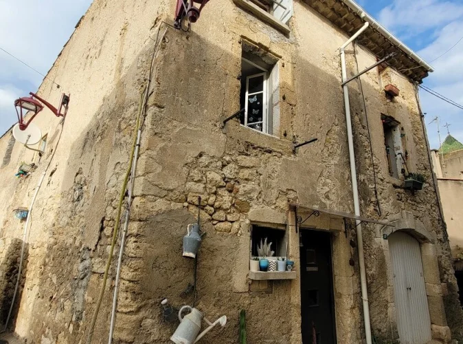 Charming Character House with 110 M2 of Living Space in the Heart of the Village.