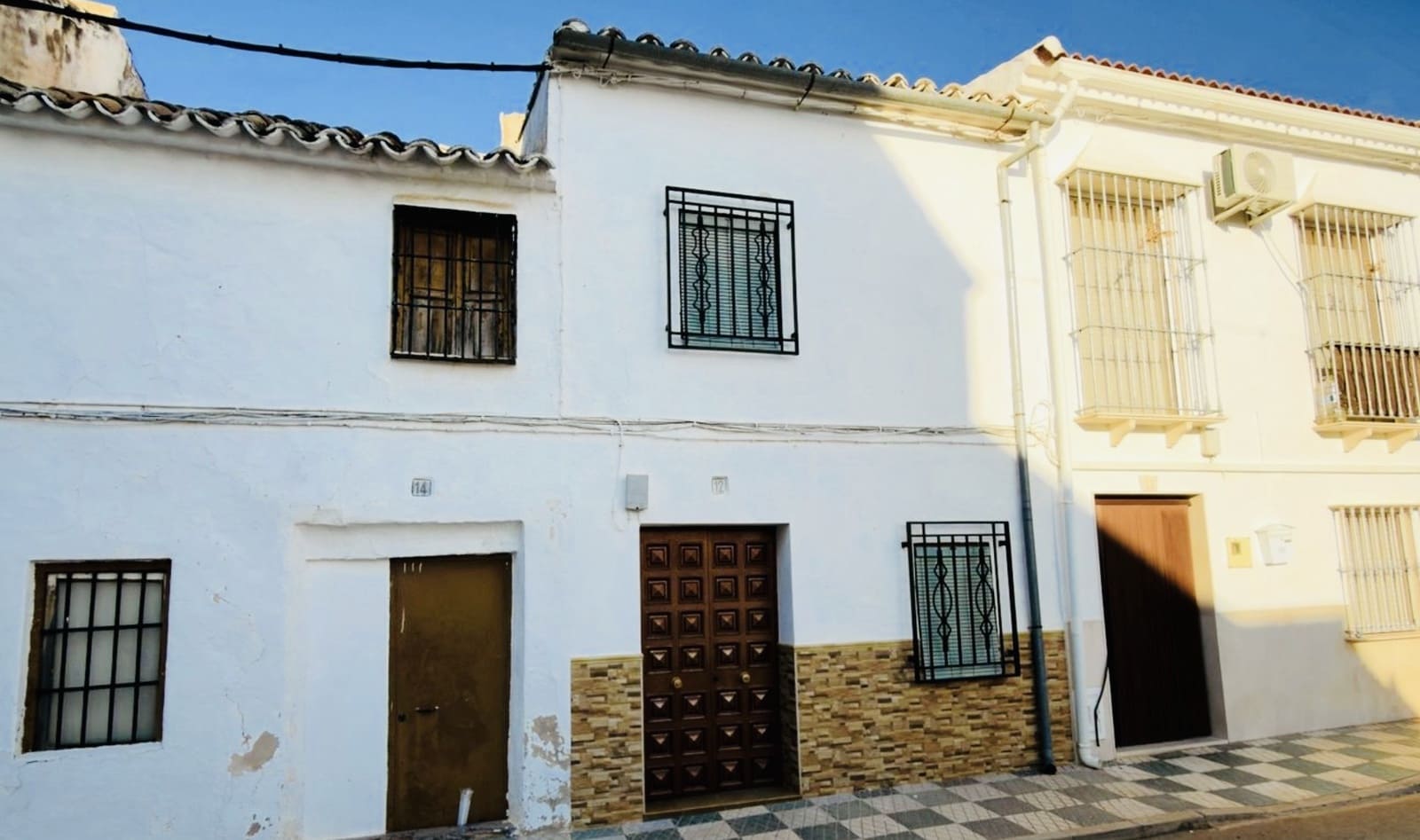 Townhouse for sale in Corcoya, Badolatosa, Seville photo 3