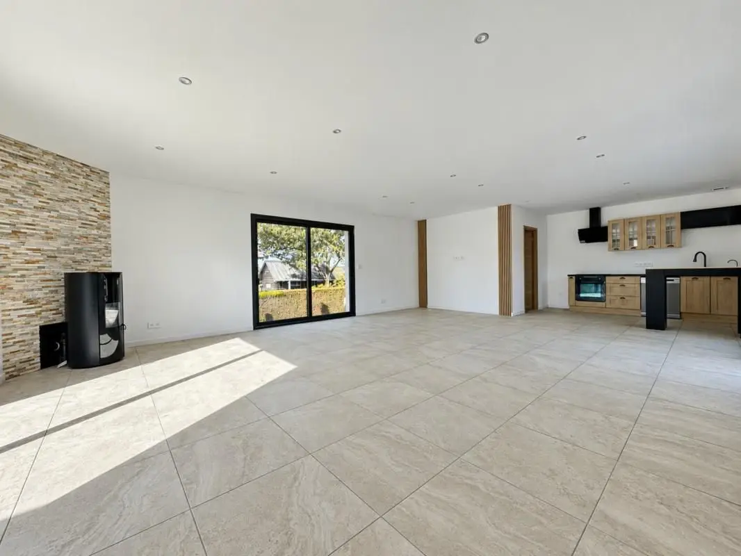 House for sale in Rugles — 3 bedrooms, 130 m² photo 4