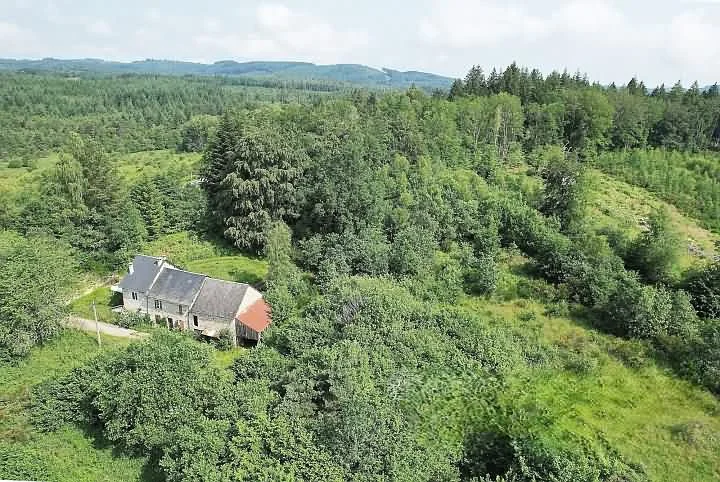 Detached Stone and Slate Property(South Facing;120.5 sqm), Built in 1905, Isolated in the