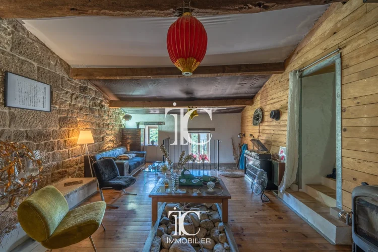 Chambonas 07140- Stone Hamlet House 109m² - 2 Bedrooms - 2842m² of Adjoining and Non-Adjoining Land photo 4