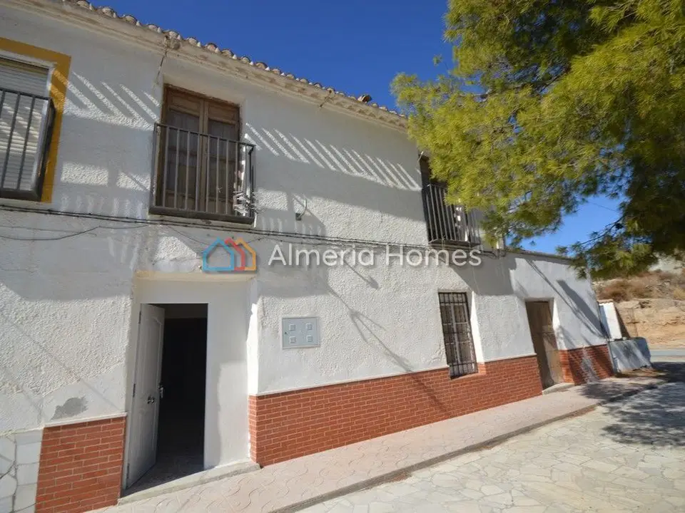 Country house in Arboleas, Almeria province photo 2