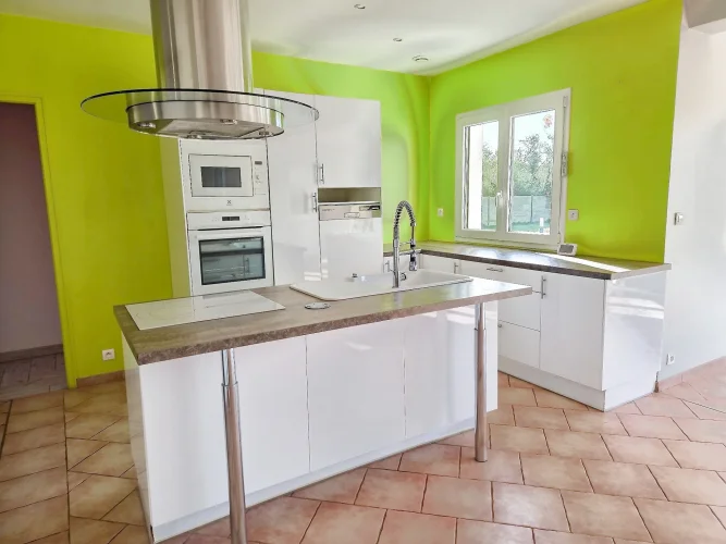 Single-Storey Houses - 5 Rooms - 129m² - Courteilles 28 photo 3
