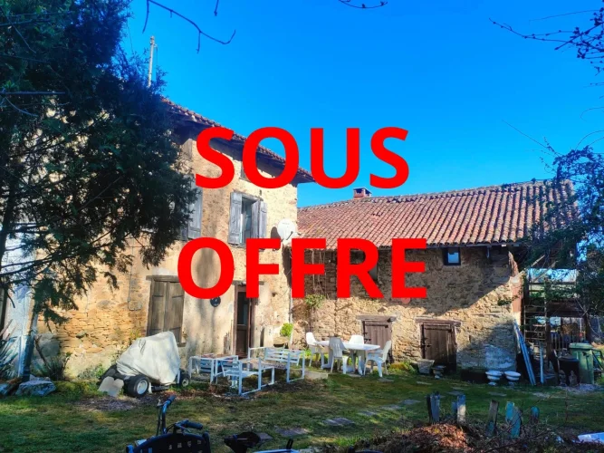 Charming 2-Bed Stone Village House with 8,500 m² Garden, Oradour-Sur-Vayres