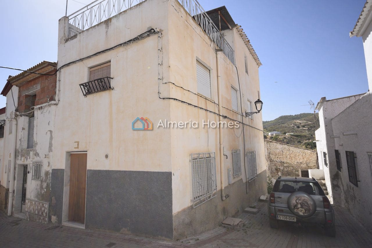 Townhouse for sale in Líjar, Almería