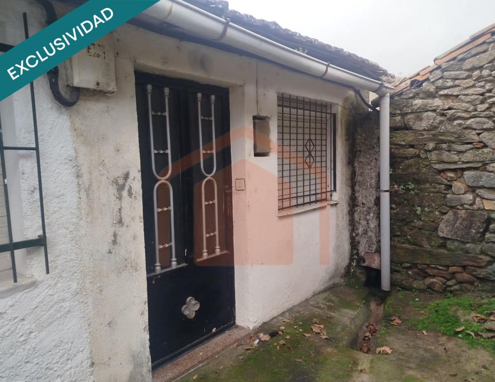 Villa for sale in Cipérez, Salamanca