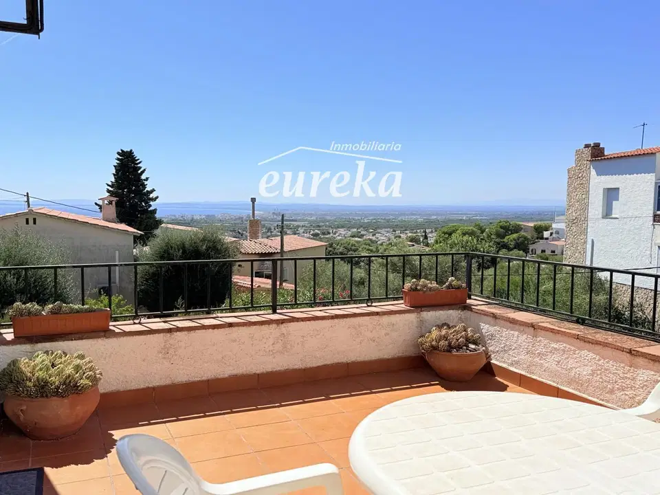 Villa in Roses, Girona province photo 3