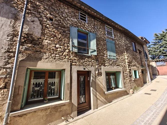 Roquetaillade - Stone Village House with Garden, Garage and
