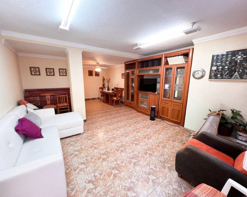 Apartment for sale in Guardamar Playa, Guardamar del Segura, Alicante photo 5