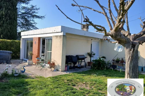 House for Sale in Pont-Saint-Esprit photo 2
