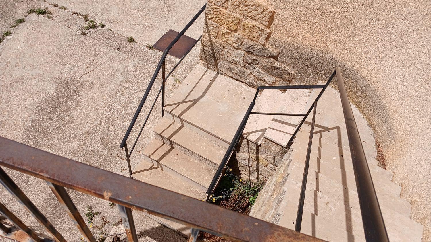 Townhouse for sale in Torre del Compte, Teruel photo 4