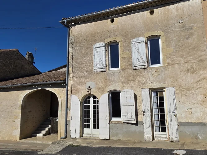 2 Bedroom Village House with Garden