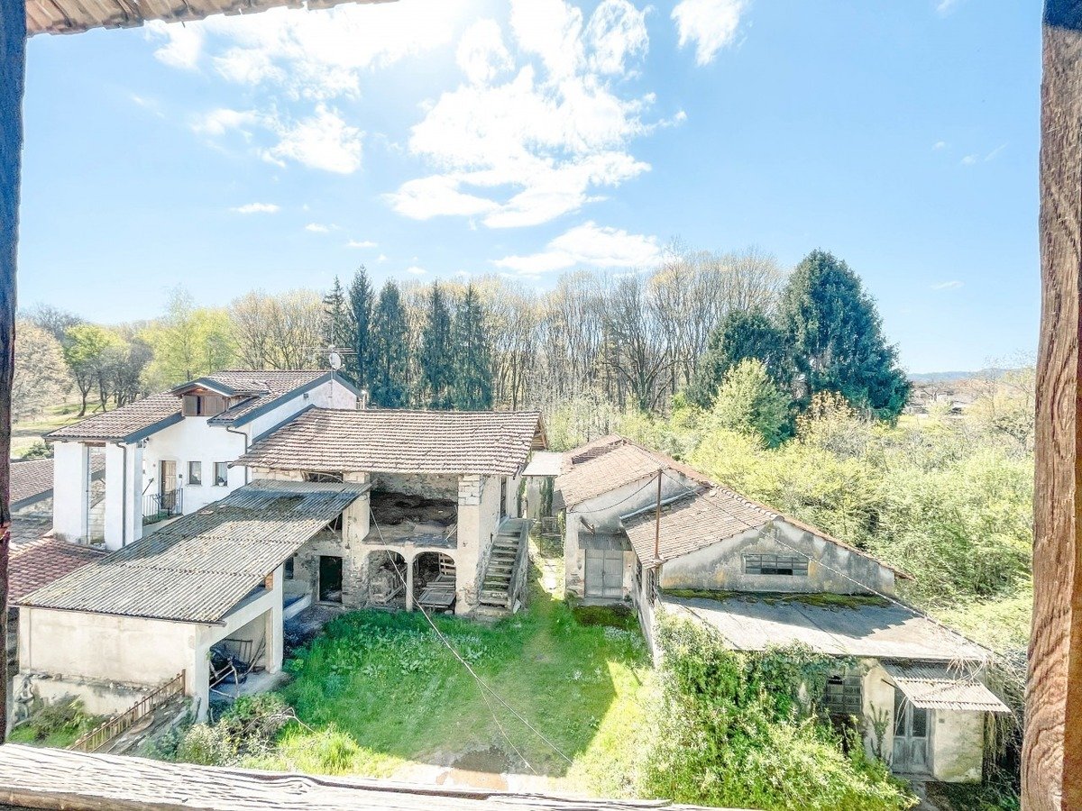 Property in San Maurizio D Opaglio photo 2