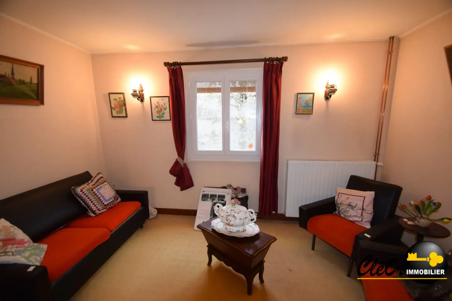 House for sale in Chaussin — 2 bedrooms, 92 m² photo 4