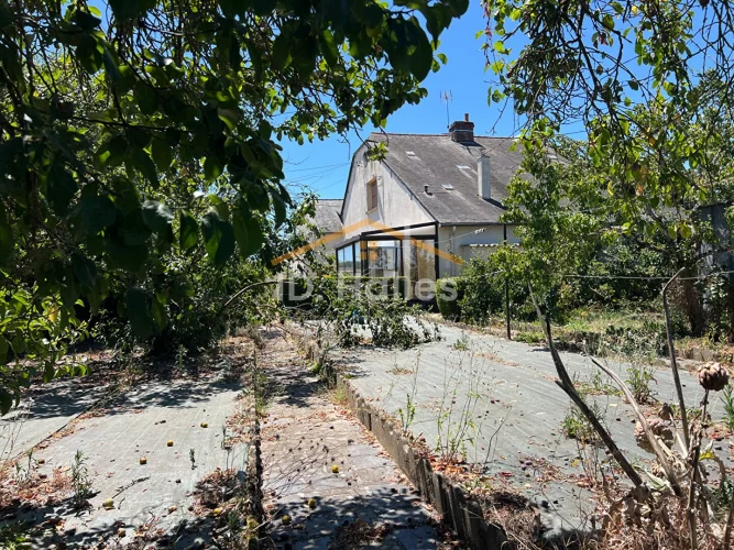 House with 4 Rooms for Sale in Renazé - Ref 3291LC photo 3