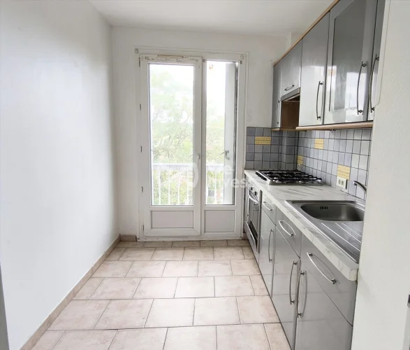 Apartment for Sale in Nogent-Sur-Oise photo 3