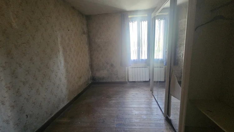 Town House to Renovate photo 5