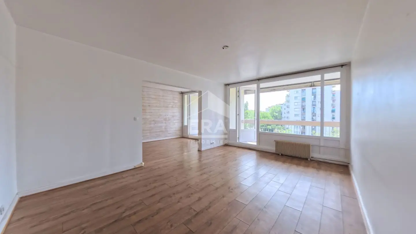 Apartment for sale in Saint Denis — 3 bedrooms, 85 m² photo 4