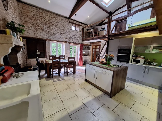 Delightful Character Property in a Quiet Hamlet photo 3