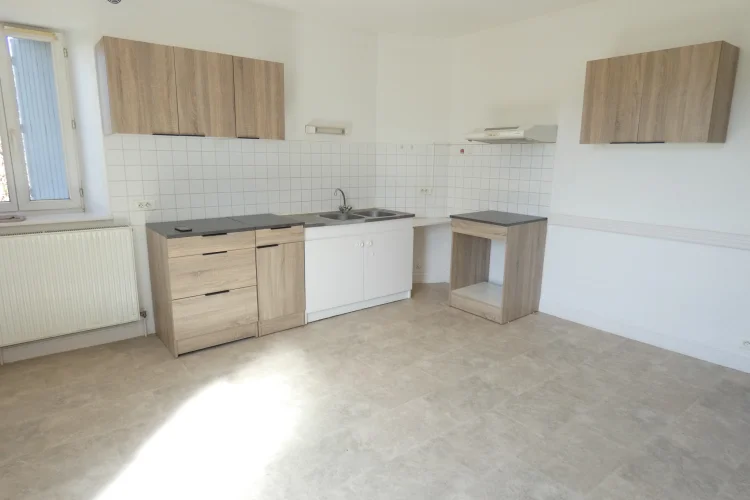 3 Bedroom House photo 5