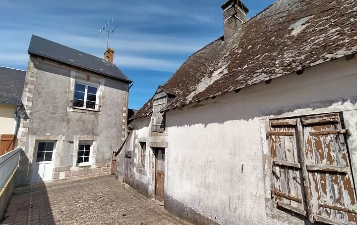 2 Bed Stone House for Sale Near Averton photo 2