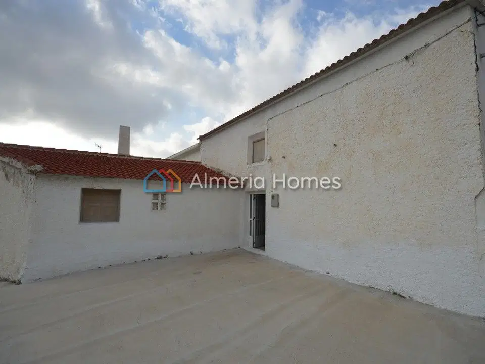 Almeria Homes photo 2