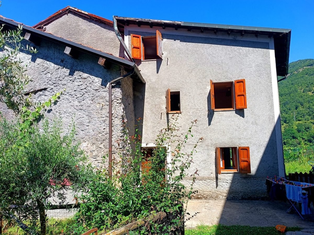 3 bedrooms semi-detached house, 85 m² Vagli Sotto, Lucca (province) Garfagnana photo 4