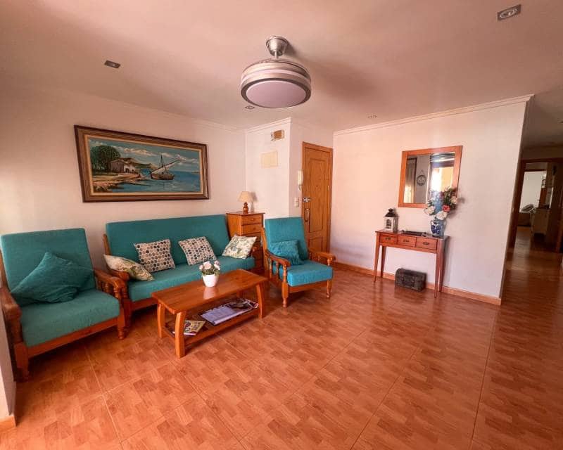 Apartment for sale in Guardamar Playa, Guardamar del Segura, Alicante photo 4