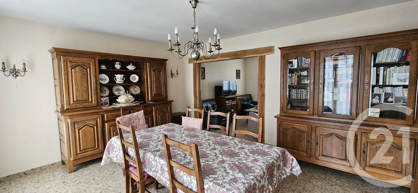 House for sale in Bonneval — 4 bedrooms, 139 m² photo 3