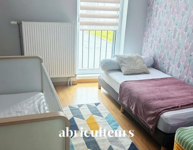 Elegance and Premium Location: Superb Contemporary T3 with Box - Grand Large District, Dunkirk photo 5