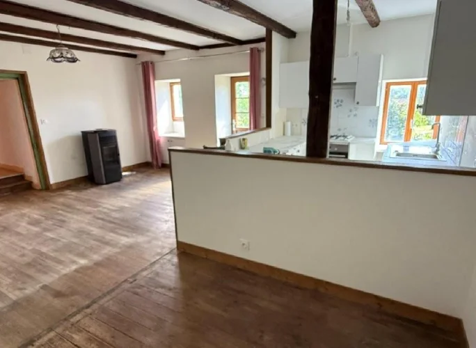 2 Bed House for Sale in Champagne-Mouton photo 5