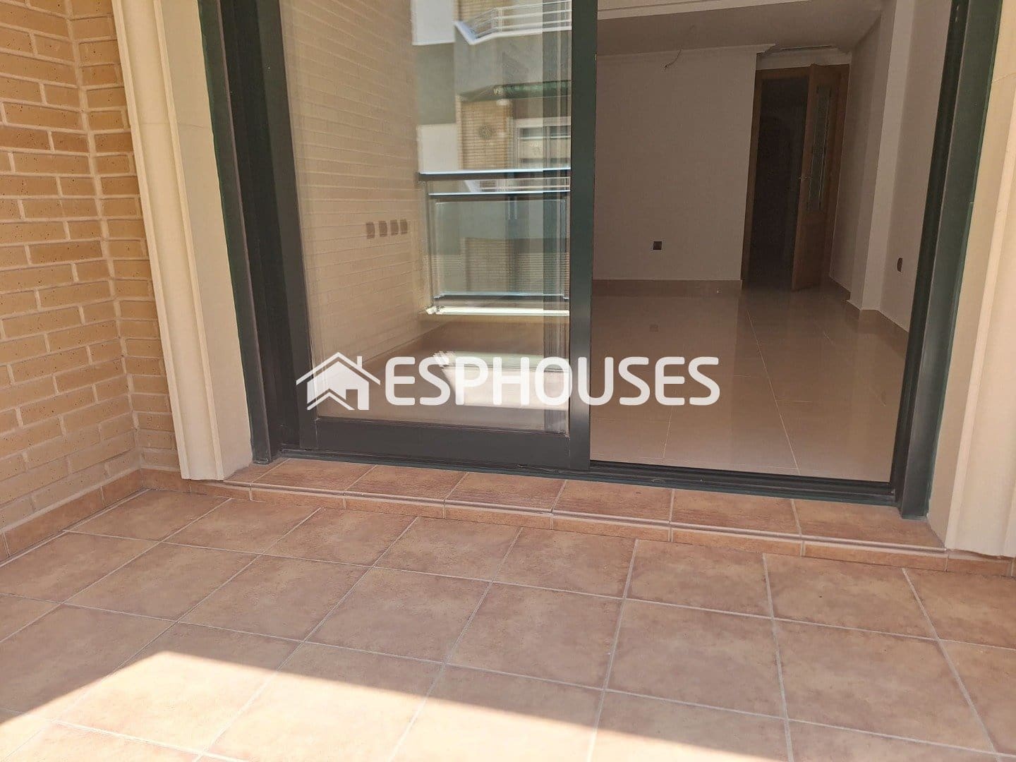 Apartment for sale in Guardamar Playa, Guardamar del Segura, Alicante photo 5